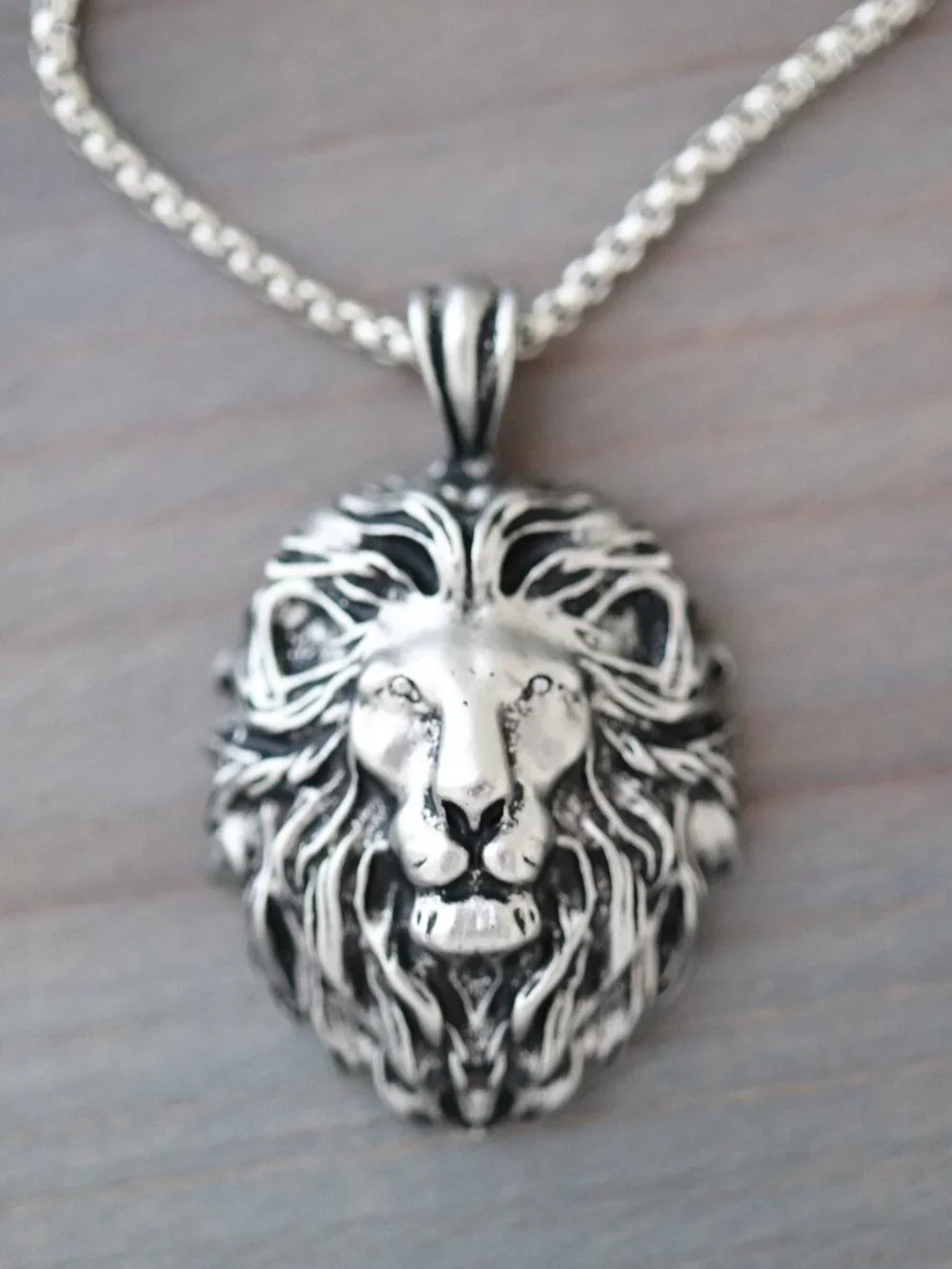 Lion Head Pendant Necklace Silver Stainless Steel
